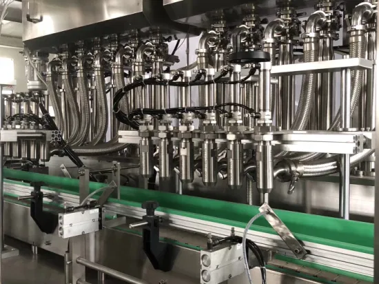 Ligne de production automatique de machine d'emballage de remplissage de cachetage d'emballage de sachet en plastique d'huile de jus d'eau potable de lait de boisson de boisson